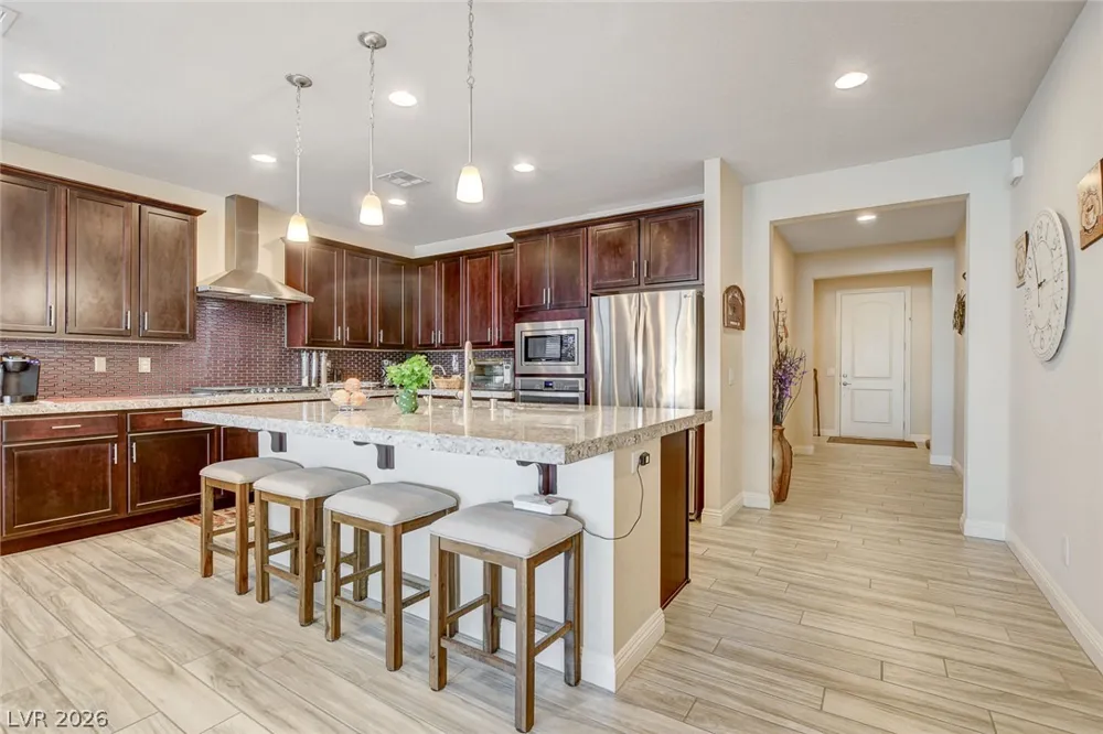 9730 Ponderosa Skye Court Las Vegas, NV 89166