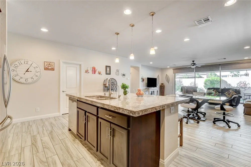 9730 Ponderosa Skye Court Las Vegas, NV 89166