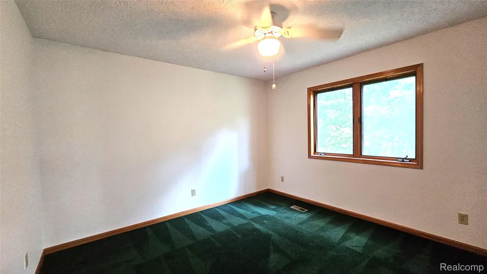 448 Fairwood Road Putnam Township, MI 48169