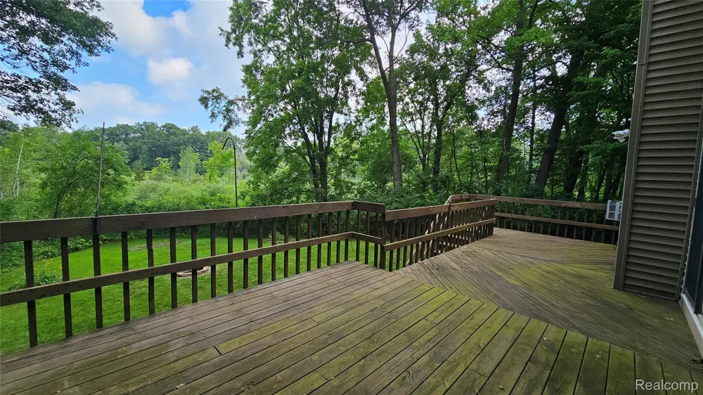 448 Fairwood Road Putnam Township, MI 48169