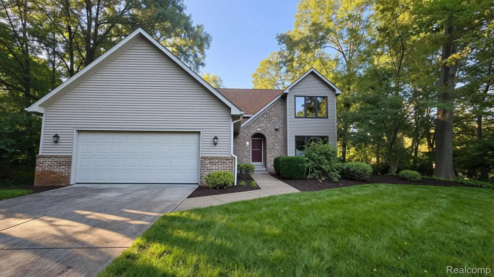 448 Fairwood Road Putnam Township, MI 48169