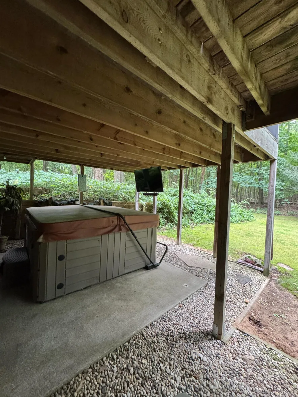 9051 Algoma Avenue NE Algoma Township, MI 49341