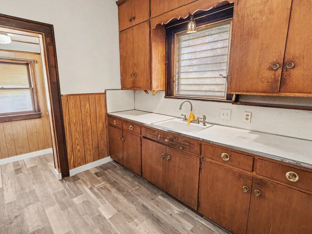 314 Burke Street River Rouge City, MI 48218