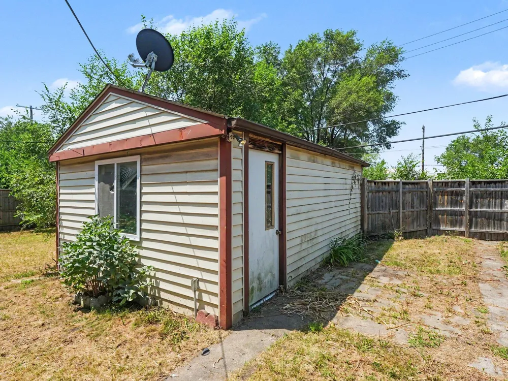 314 Burke Street River Rouge City, MI 48218