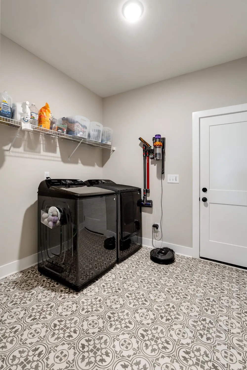312 Jasmine Park Hermitage, TN 37076