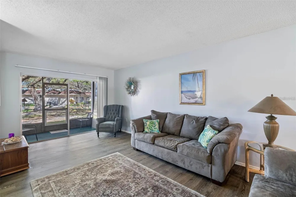 870 VIRGINIA STREET #104 Dunedin, FL 34698