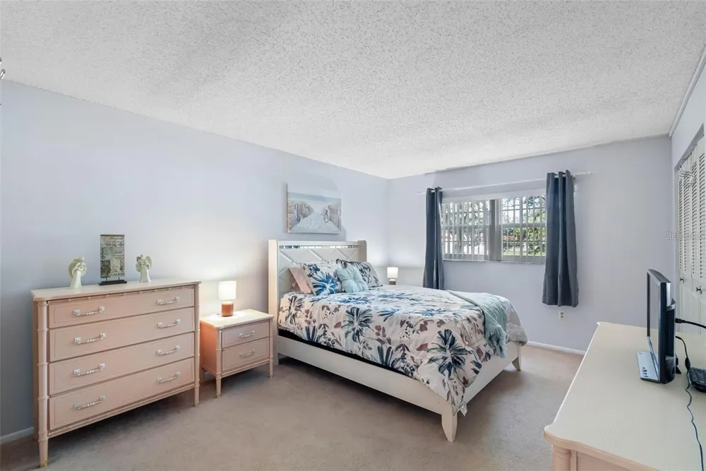 870 VIRGINIA STREET #104 Dunedin, FL 34698