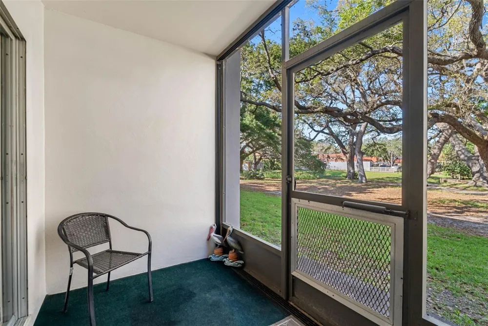 870 VIRGINIA STREET #104 Dunedin, FL 34698