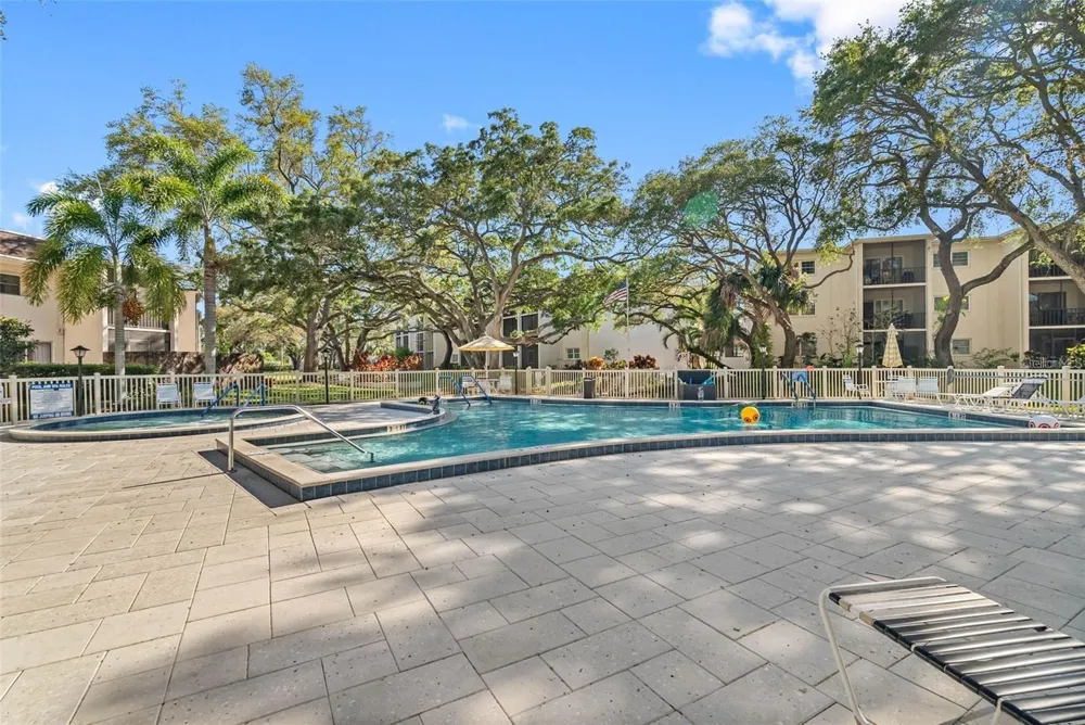 870 VIRGINIA STREET #104 Dunedin, FL 34698