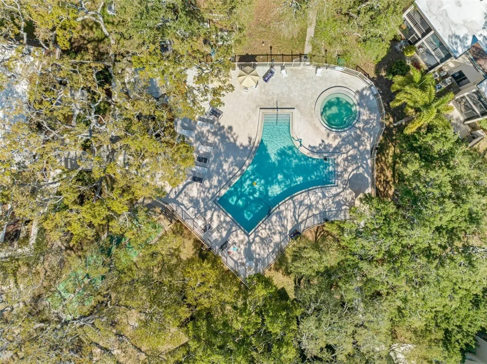 870 VIRGINIA STREET #104 Dunedin, FL 34698