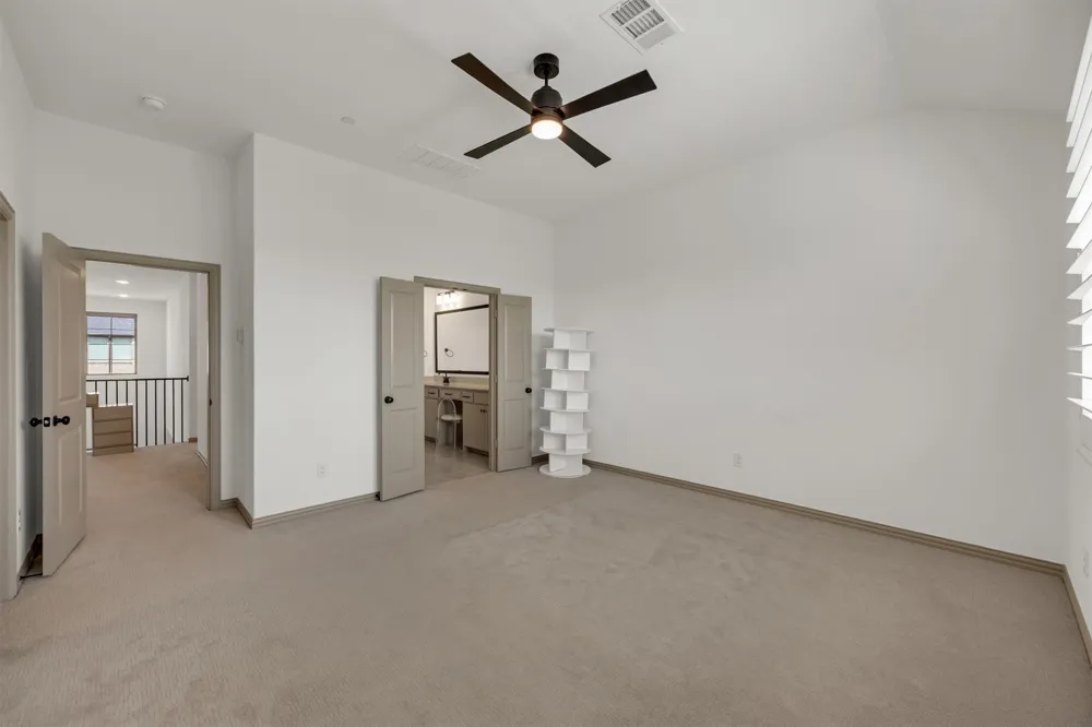 528 4th Street Argyle, TX 76226