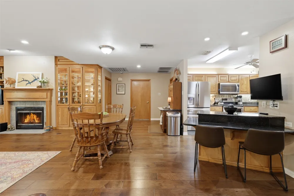 190 County Road 2452 Leesburg, TX 75451