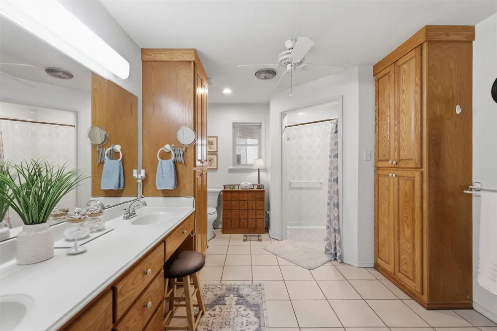 190 County Road 2452 Leesburg, TX 75451