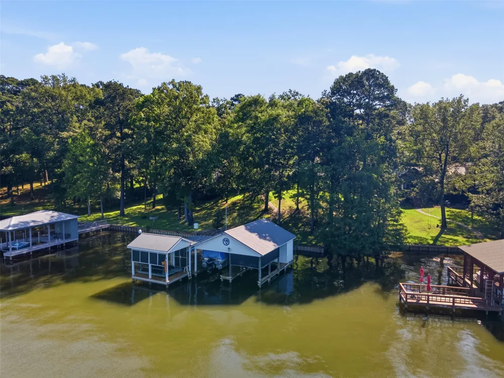 190 County Road 2452 Leesburg, TX 75451