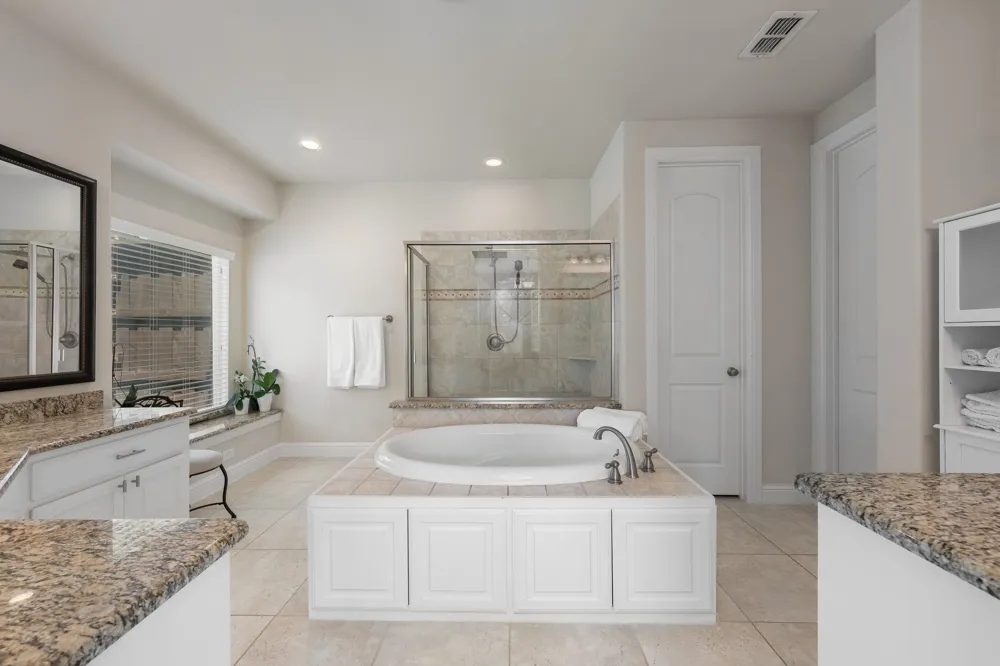 8621 Vatican Drive McKinney, TX 75071