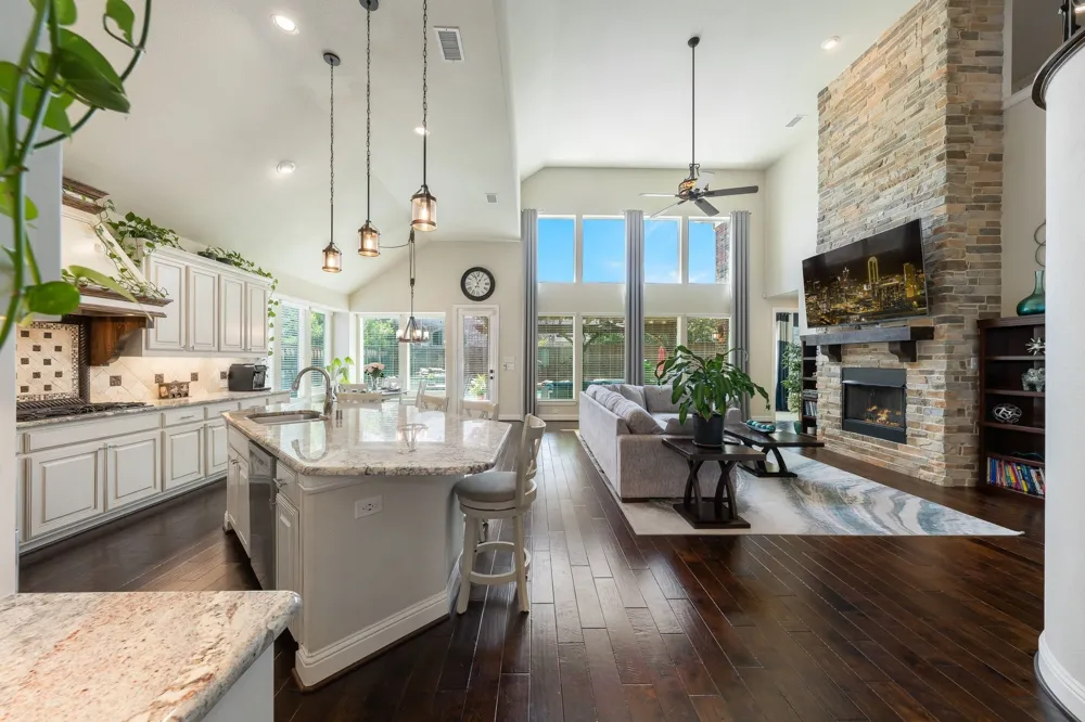 8621 Vatican Drive McKinney, TX 75071