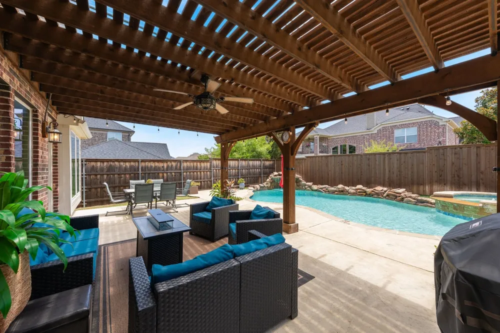 8621 Vatican Drive McKinney, TX 75071