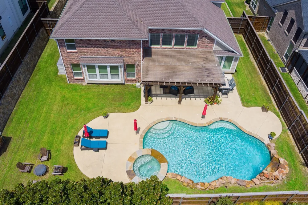 8621 Vatican Drive McKinney, TX 75071