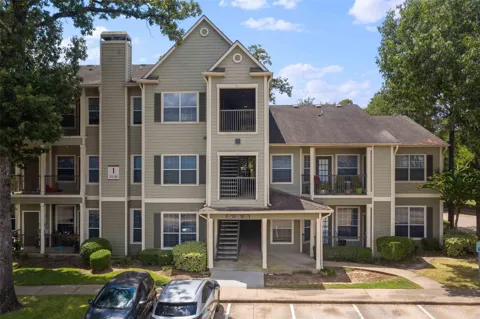 2400 Spring Rain Drive
