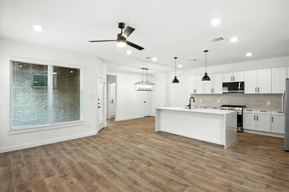 1852 Dry Cherry Drive #A Dayton, TX 77535
