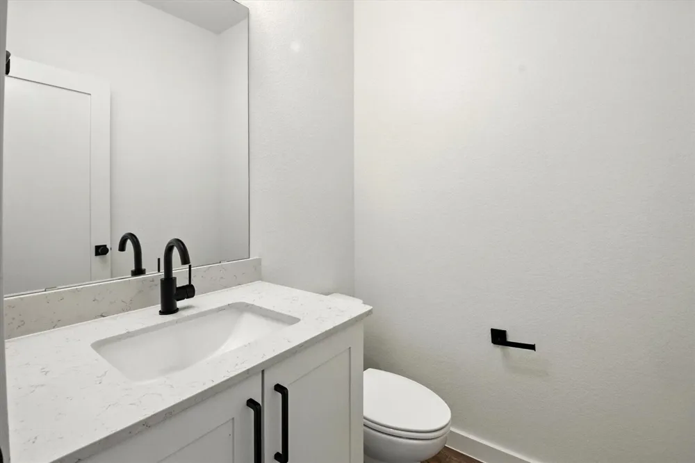 1852 Dry Cherry Drive #A Dayton, TX 77535