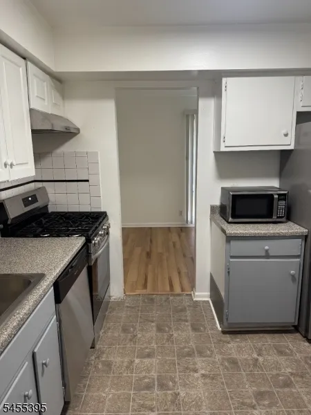 114 Van Buren Road Voorhees, NJ 08043