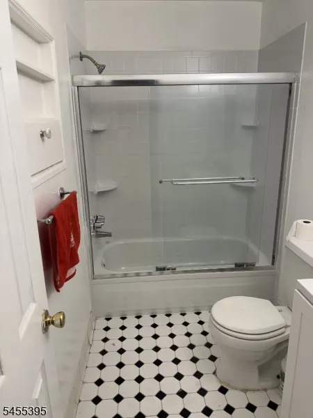 114 Van Buren Road Voorhees, NJ 08043