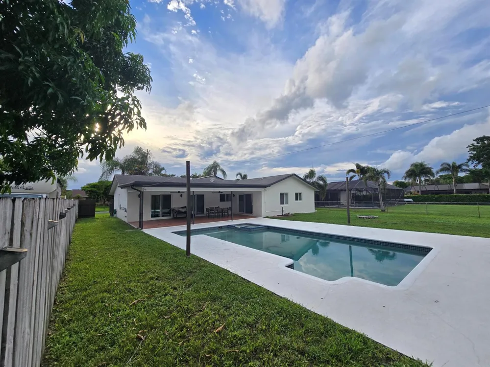 840 NW 48TH AVENUE Coconut Creek, FL 33063