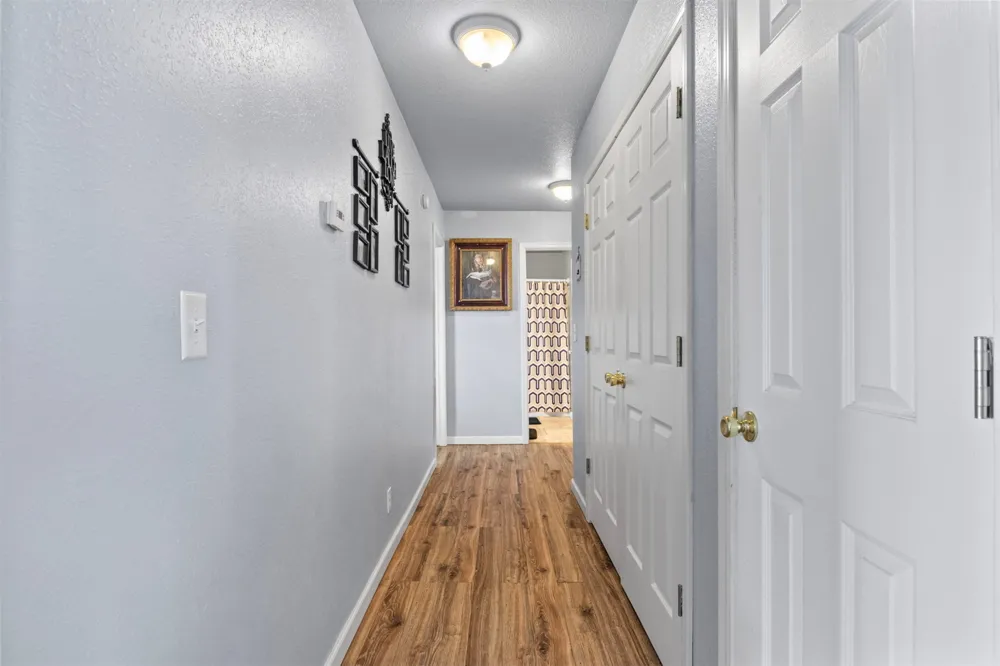 1105 S Hummingbird Lane Skiatook, OK 74070