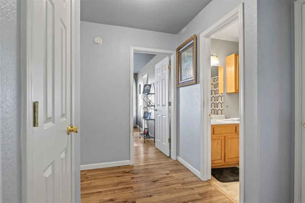 1105 S Hummingbird Lane Skiatook, OK 74070