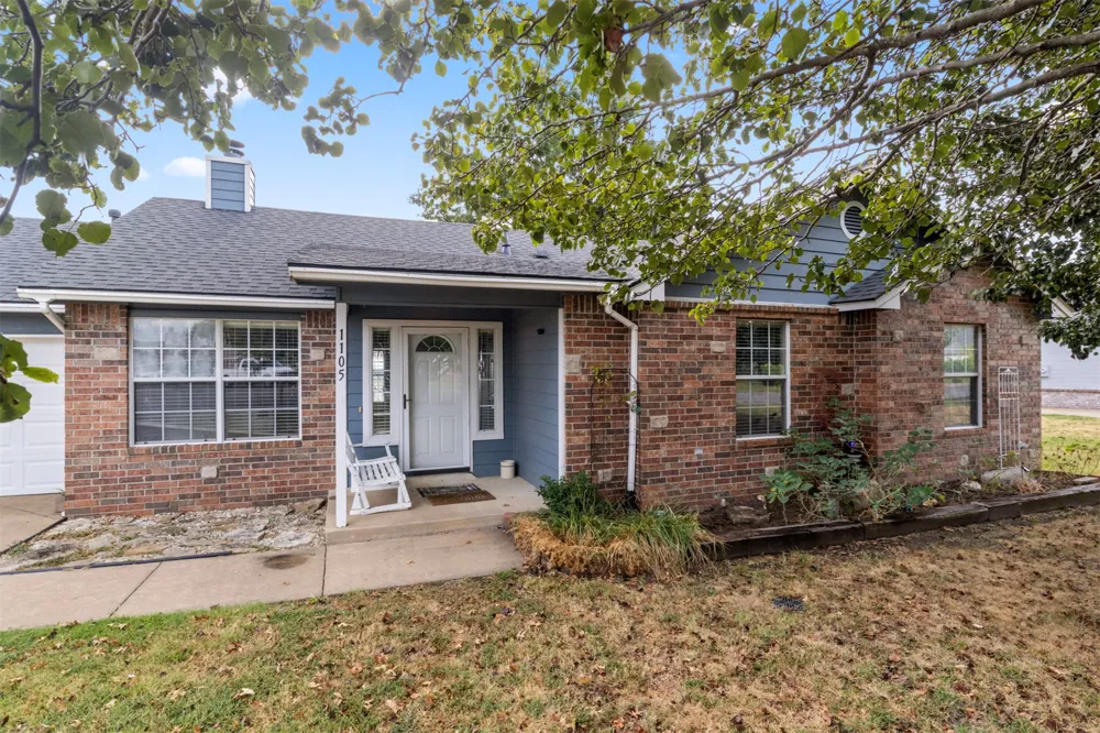 1105 S Hummingbird Lane Skiatook, OK 74070