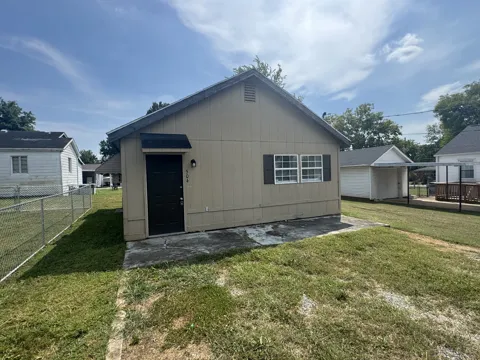 504 Greenwood Ave