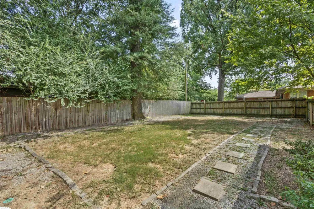 344 CHUCKWOOD RD Memphis, TN 38117