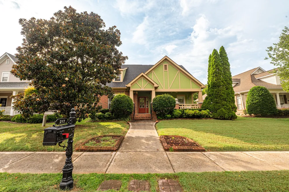 217 Horse Creek Drive Chattanooga, TN 37405