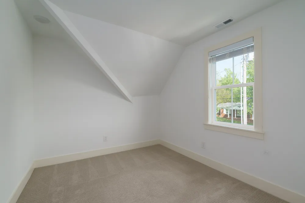 302 Avondale Dr Franklin, TN 37064