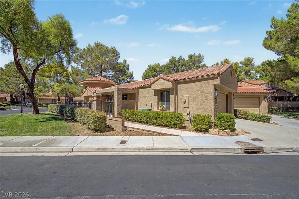 7159 Mission Hills Drive Las Vegas, NV 89113