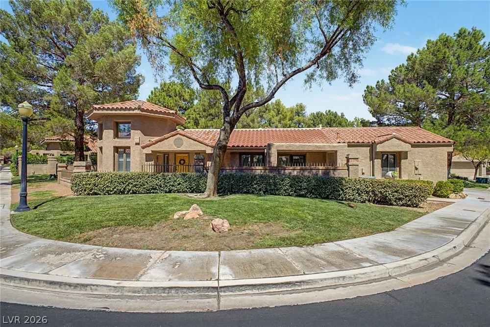 7159 Mission Hills Drive Las Vegas, NV 89113