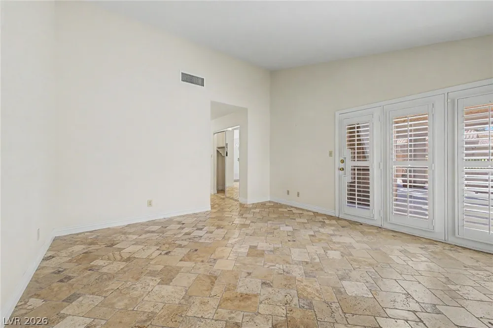 7159 Mission Hills Drive Las Vegas, NV 89113