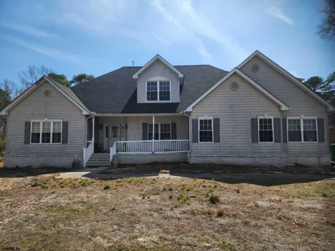 306 E Spencer Ln