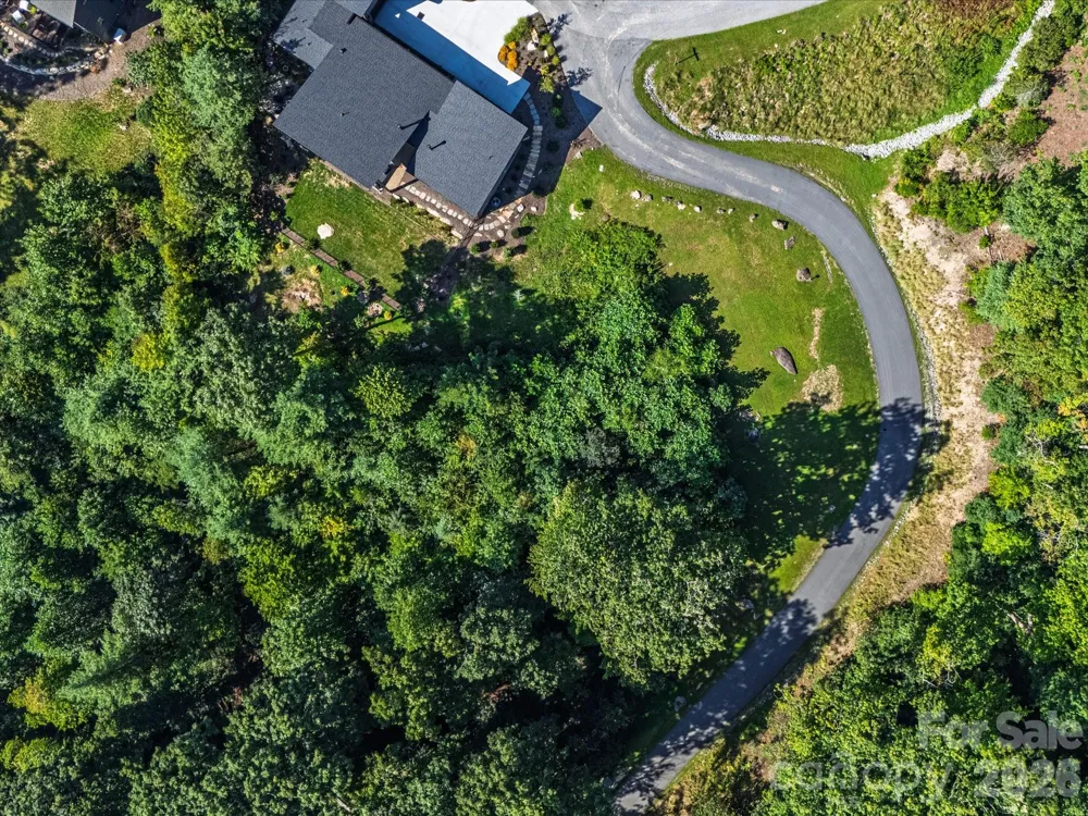 52 Lemongrass Trail Hendersonville, NC 28791