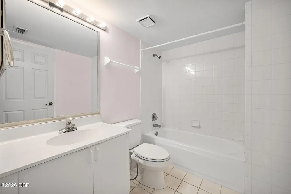 544 Marina Point Drive #44 Daytona Beach, FL 32114