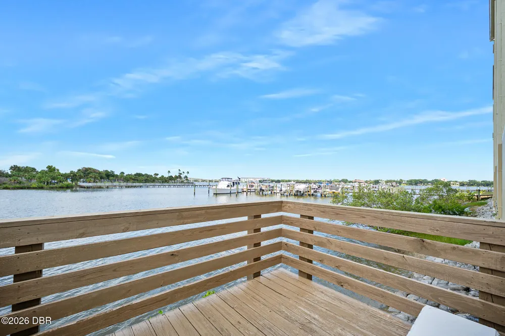 544 Marina Point Drive #44 Daytona Beach, FL 32114