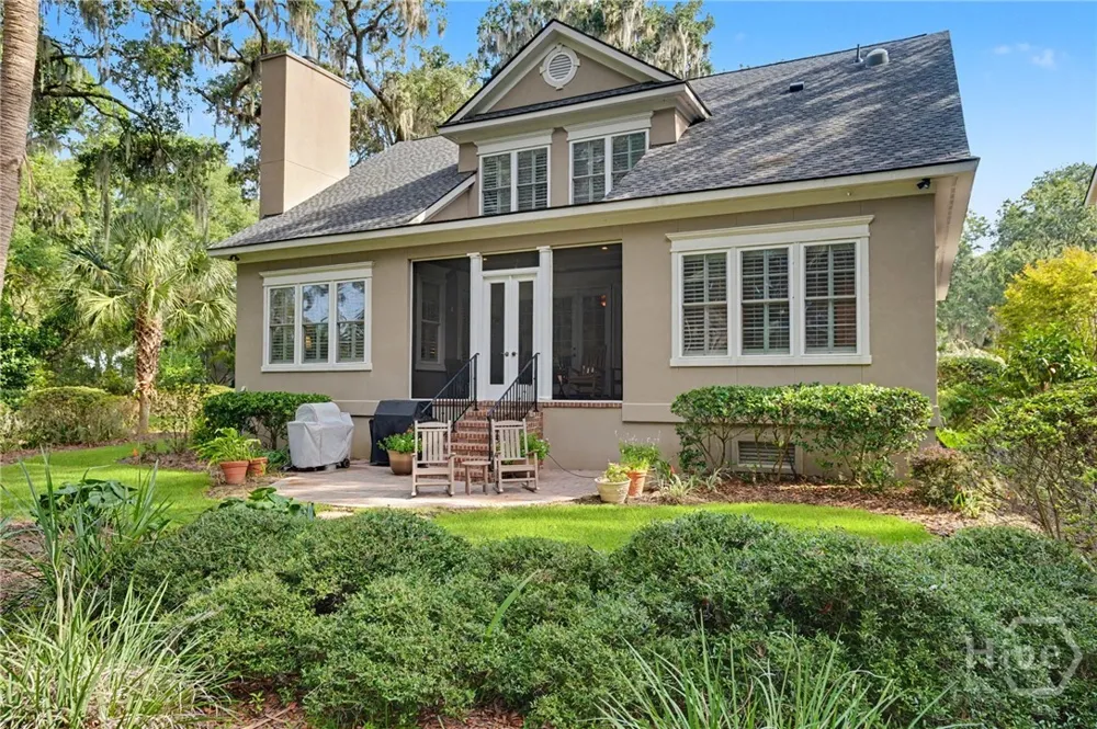 8 Fore Royal Circle Savannah, GA 31411