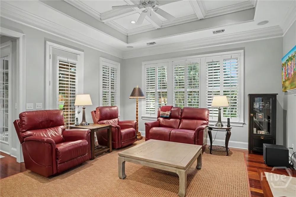 8 Fore Royal Circle Savannah, GA 31411