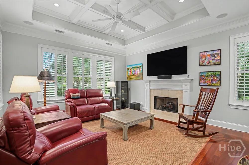 8 Fore Royal Circle Savannah, GA 31411