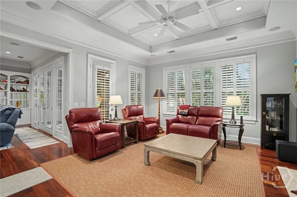 8 Fore Royal Circle Savannah, GA 31411