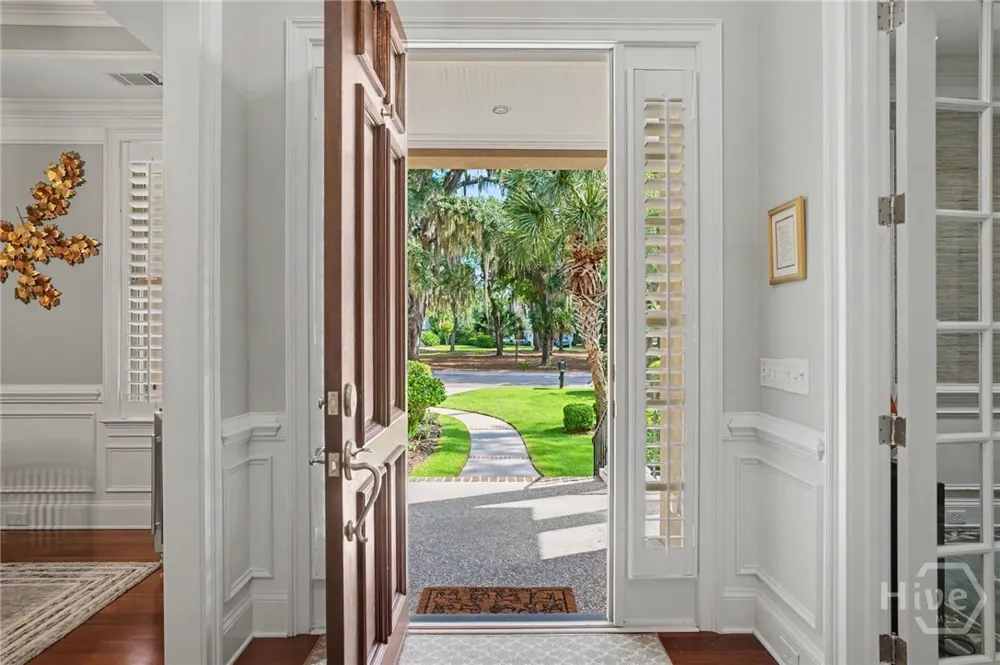 8 Fore Royal Circle Savannah, GA 31411