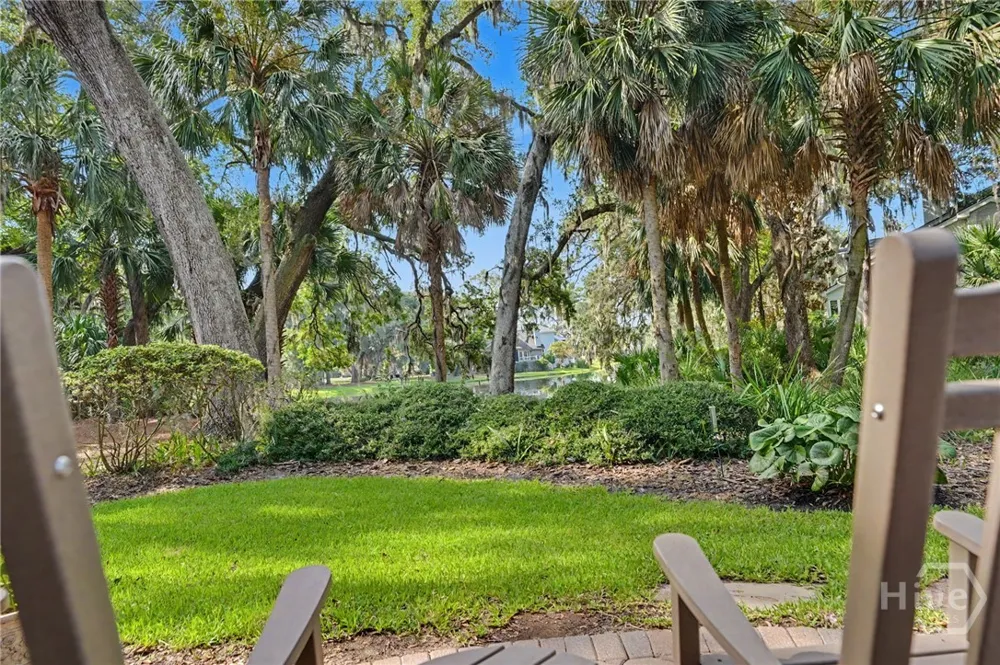 8 Fore Royal Circle Savannah, GA 31411