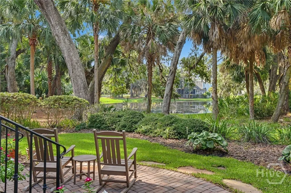 8 Fore Royal Circle Savannah, GA 31411