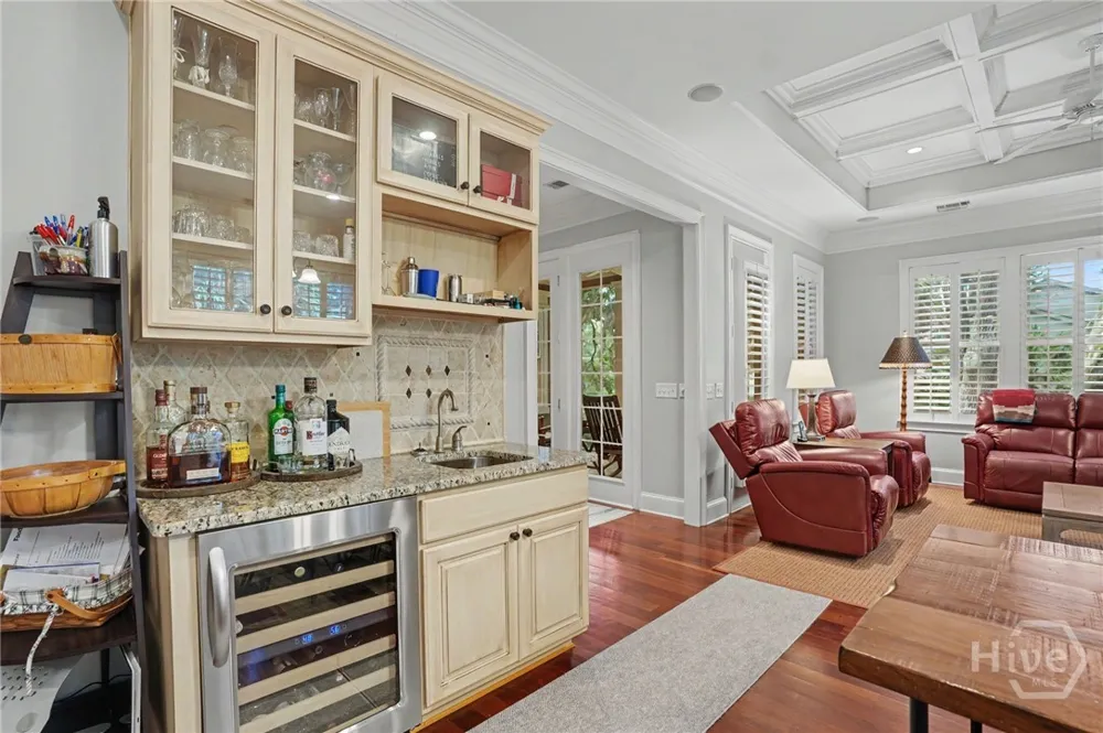 8 Fore Royal Circle Savannah, GA 31411